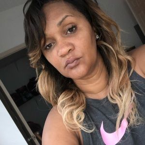 Meet your Posher, Stephaney